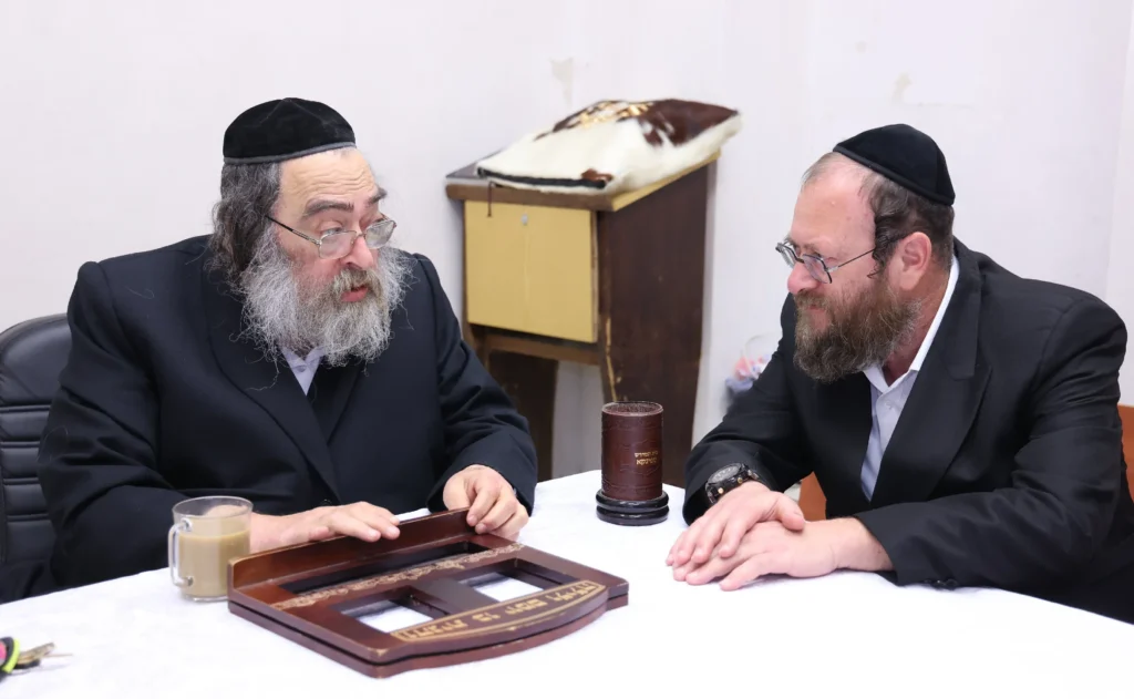 הרב סירוטה בהרדכתו לחבר ההצלה ר' יענקי גולדהובר לקחת את הפרויקט החשוב על כל העוצמה